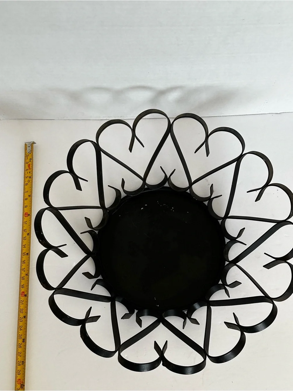 Black Metal Heart Basket